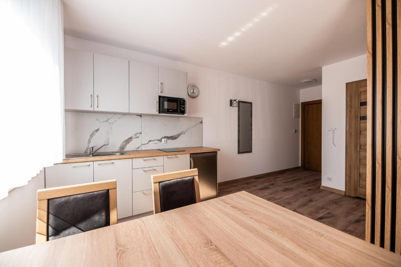 Apartamenty Henry Łeba Buitenkant foto