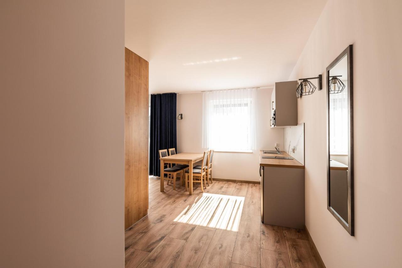 Apartamenty Henry Łeba Buitenkant foto